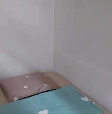 Badacsonyi Csobbana Kedvezoe Arral-Privat Berlemeny *