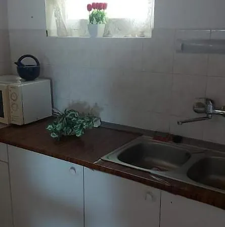 Гостевой дом Badacsonyi Csobbanas Privat Berlemeny