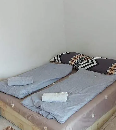 Badacsonyi Csobbanas Privat Berlemeny בדקסוניטומאי